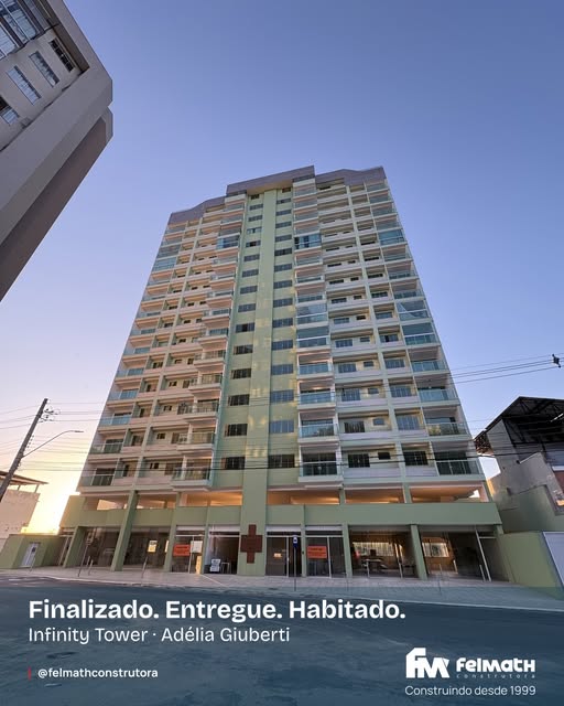 Finalizado. Entregue. Habitado. Infinity Tower — Adélia Giuberti.